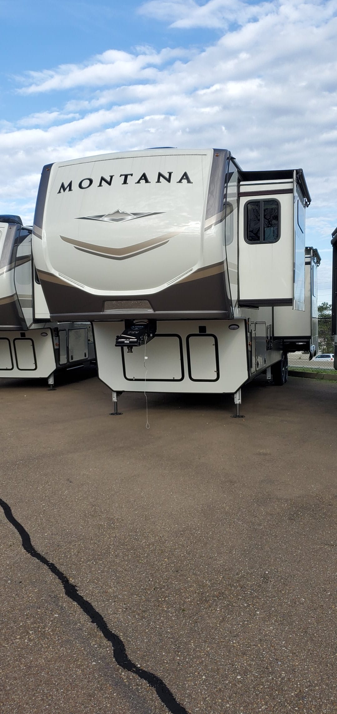 Keystone Montana HAL494