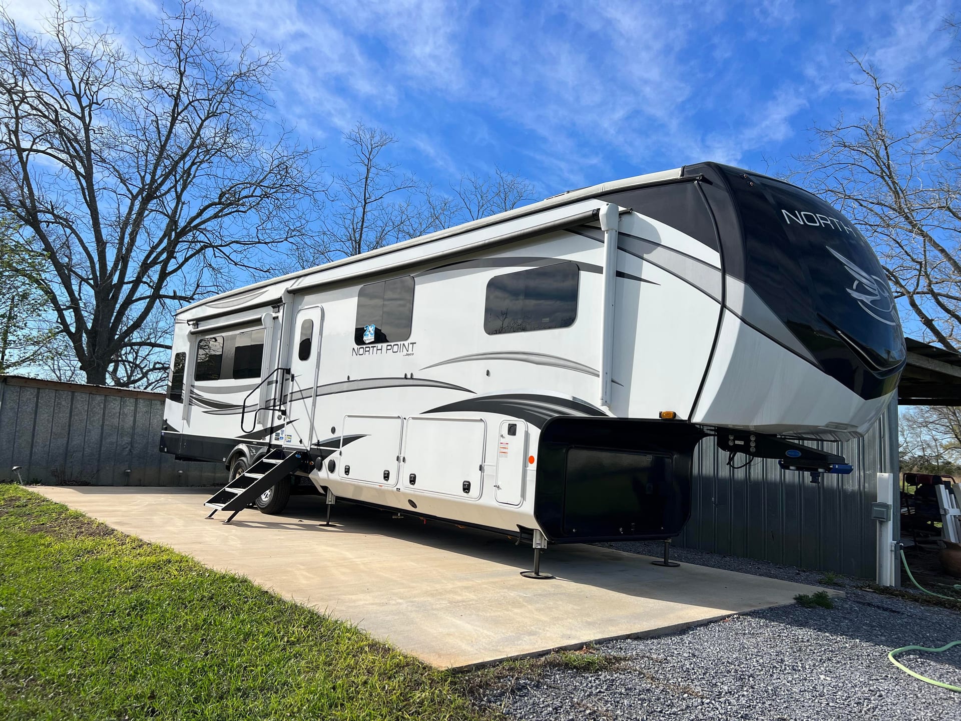 2022 Jayco North Point - HAL656